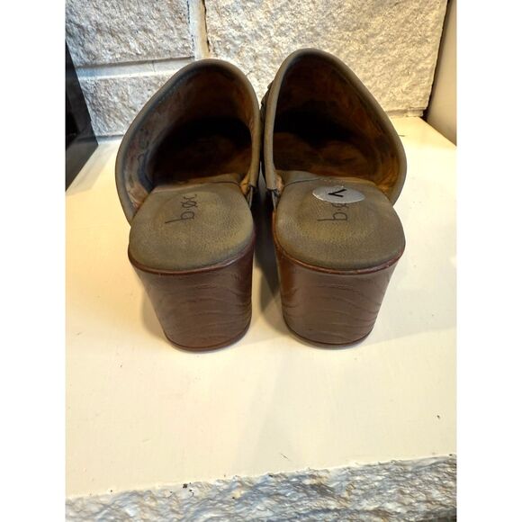 NWOT B.O.C Women’s Jorni Olive Army Green Braided Strap Heeled Clog Mules 7 - Picture 4 of 7